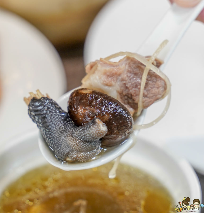 高雄茶餐廳 港式飲茶 上海菜 蒸鮮腸粉 聚餐 聚會 包廂 春酒 尾牙 年菜 北高雄美食 巨蛋商圈