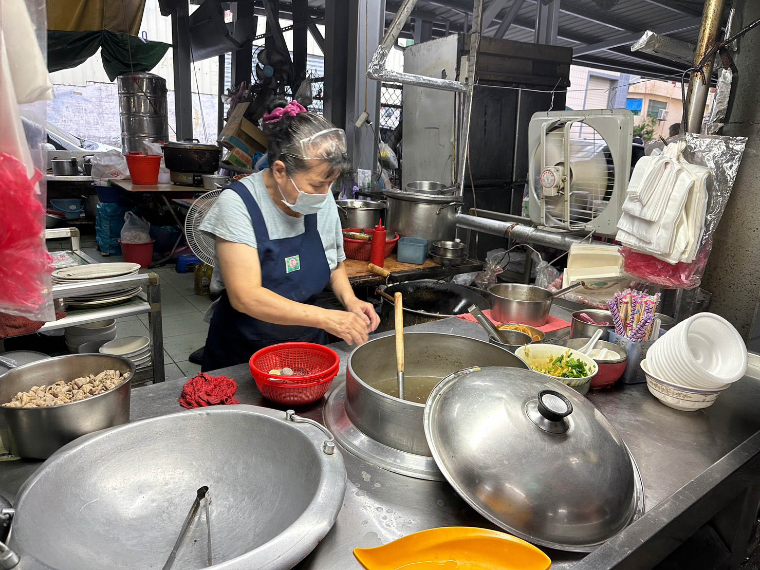 楠梓美食 楠梓炒飯 無名炒飯 澎派 大份量 便宜好吃 市場美食 穩藏版 