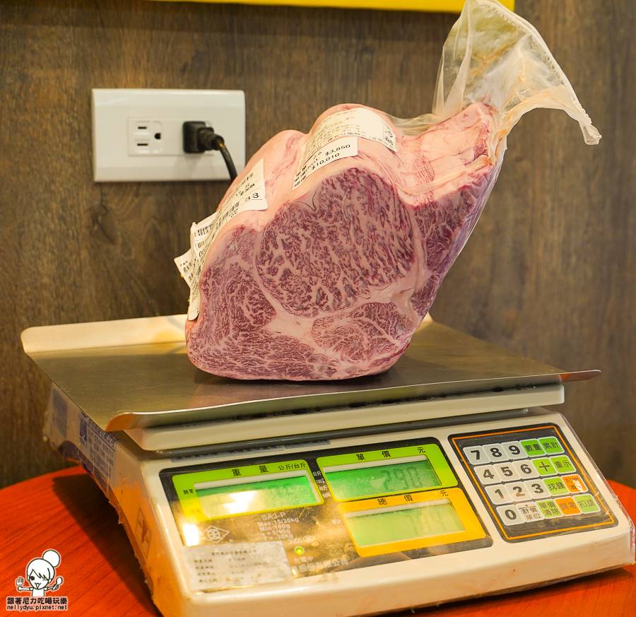 富可食品 高雄和牛 燒肉 火鍋 和牛漢堡 龍蝦堡 超市 肉肉 海鮮 牛排 平價 冷藏 冷凍 宅配