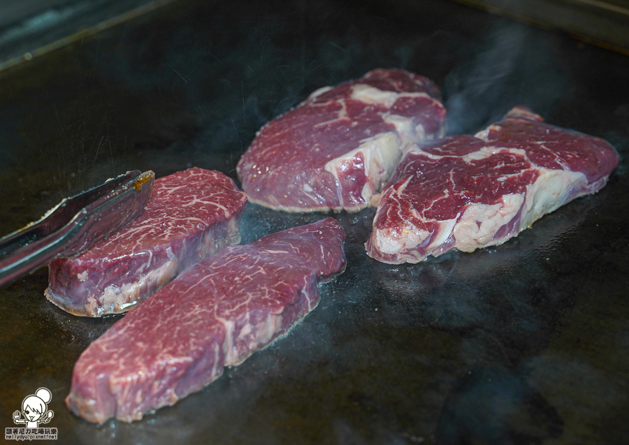 富可食品 高雄和牛 燒肉 火鍋 和牛漢堡 龍蝦堡 超市 肉肉 海鮮 牛排 平價 冷藏 冷凍 宅配