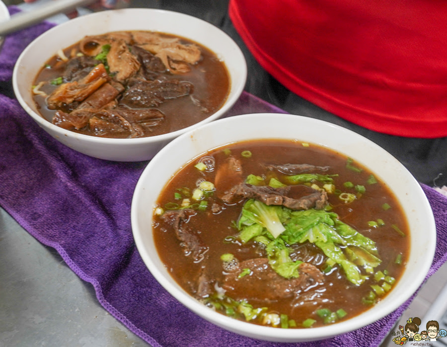 億豪牛肉麵 紅燒牛肉麵 清燉牛肉麵 麵食 乾拌麵 粗拉麵 拉麵 麵食 鳳山美食 大碗 平價 蔥爆 滷味 黑白切