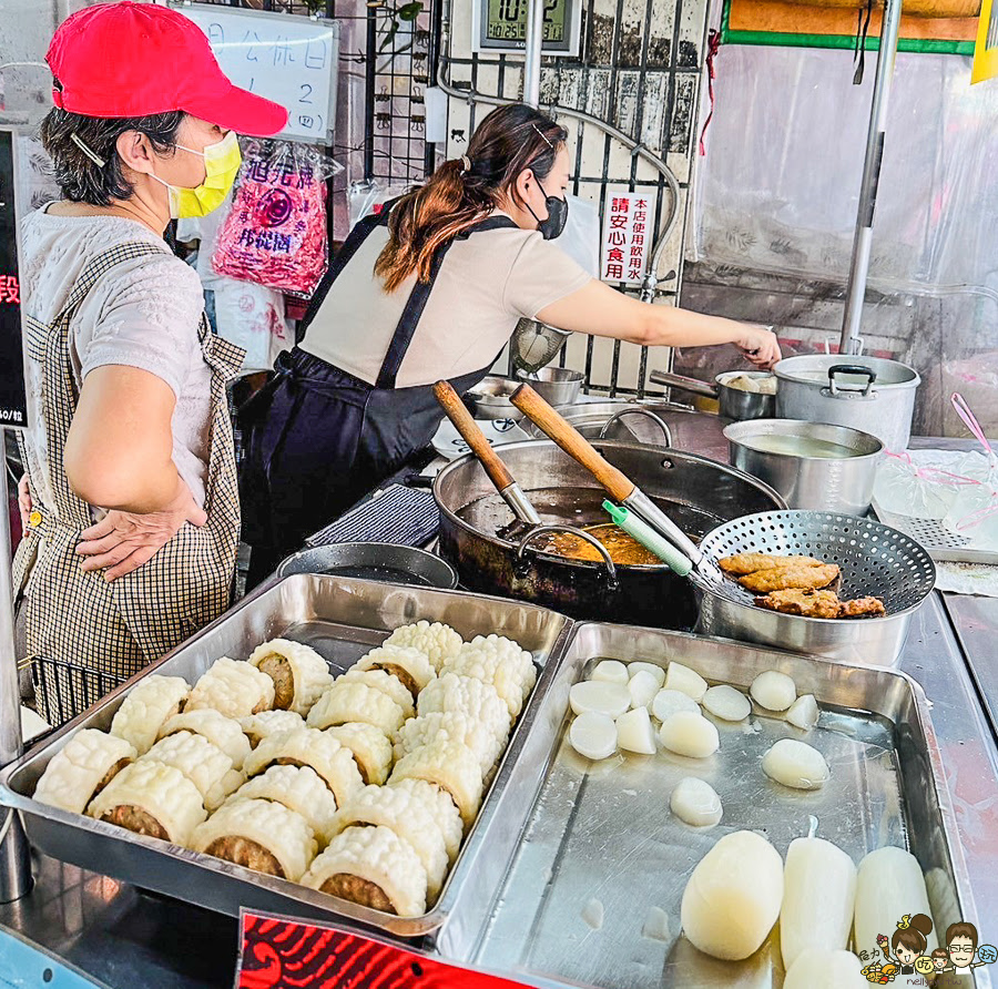 東港旗魚甜不辣 正忠市場 市場美食 必吃 魚漿 手工 黑輪 旗魚黑輪 糯米腸 湯 平價 好吃 推薦 
