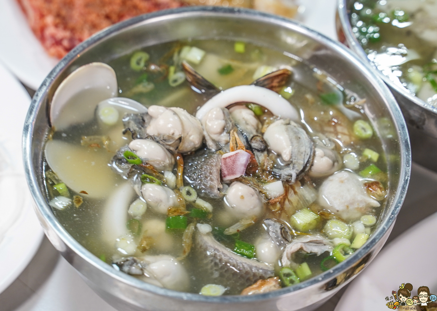 福伯鴨肉飯 海鮮飯 海鮮麵 新鮮 在地 特色 限量蚵仔飯 車城福安宮 美食 推薦 必吃 屏東美食 