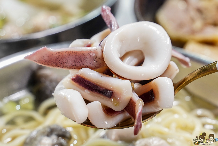 福伯鴨肉飯 海鮮飯 海鮮麵 新鮮 在地 特色 限量蚵仔飯 車城福安宮 美食 推薦 必吃 屏東美食 