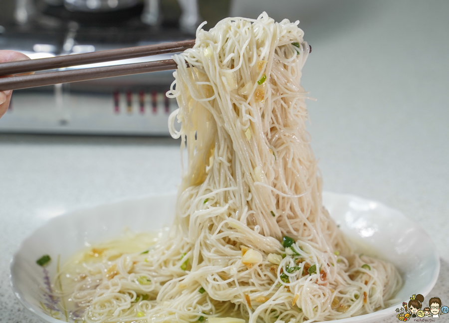 天美土雞城 奇美 十鼓 台南美食 土桶機 豆乳雞 麻油米糕 雞湯 好吃 聚餐 聚會 包廂 包場 團體 好停車 交流道旁 台南必吃