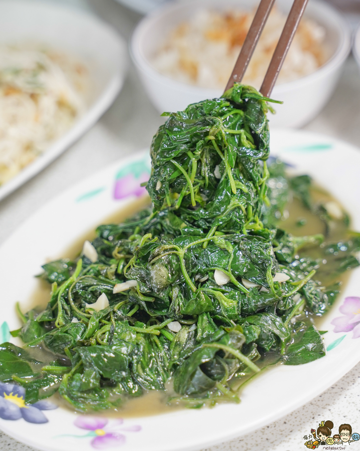 天美土雞城 奇美 十鼓 台南美食 土桶機 豆乳雞 麻油米糕 雞湯 好吃 聚餐 聚會 包廂 包場 團體 好停車 交流道旁 台南必吃