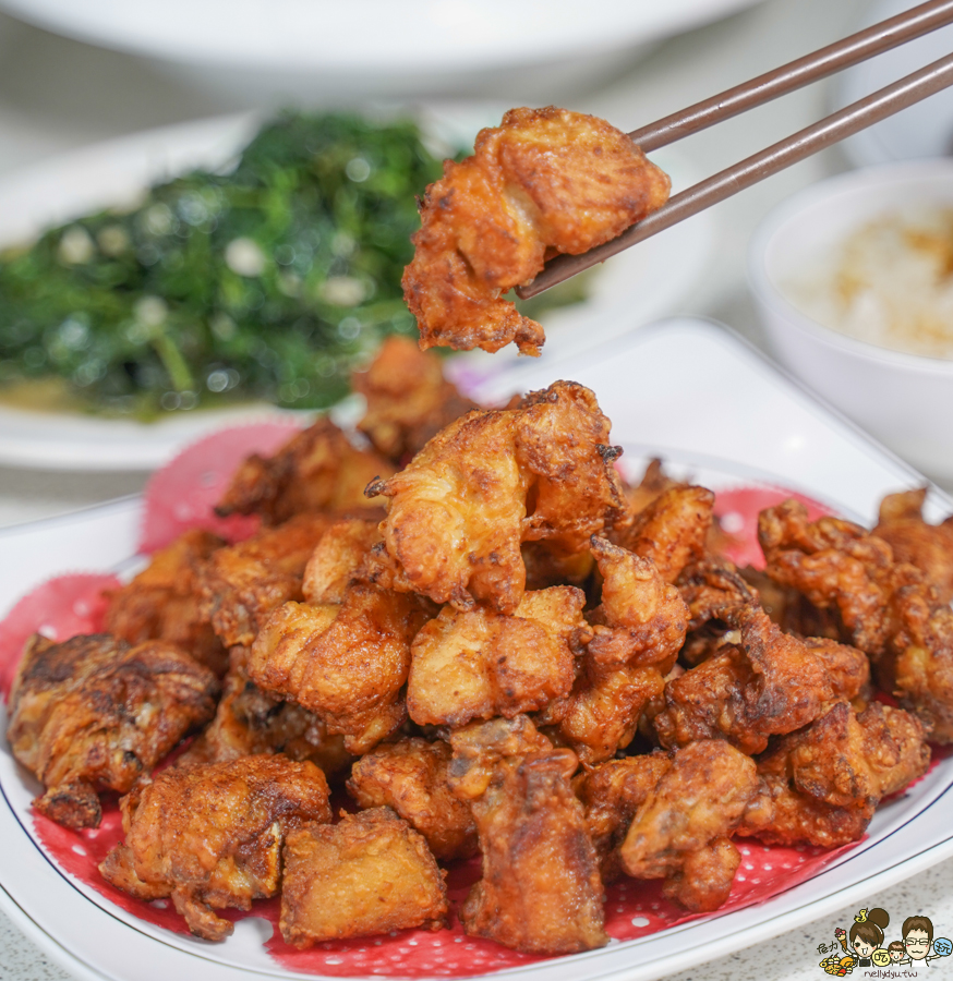 天美土雞城 奇美 十鼓 台南美食 土桶機 豆乳雞 麻油米糕 雞湯 好吃 聚餐 聚會 包廂 包場 團體 好停車 交流道旁 台南必吃