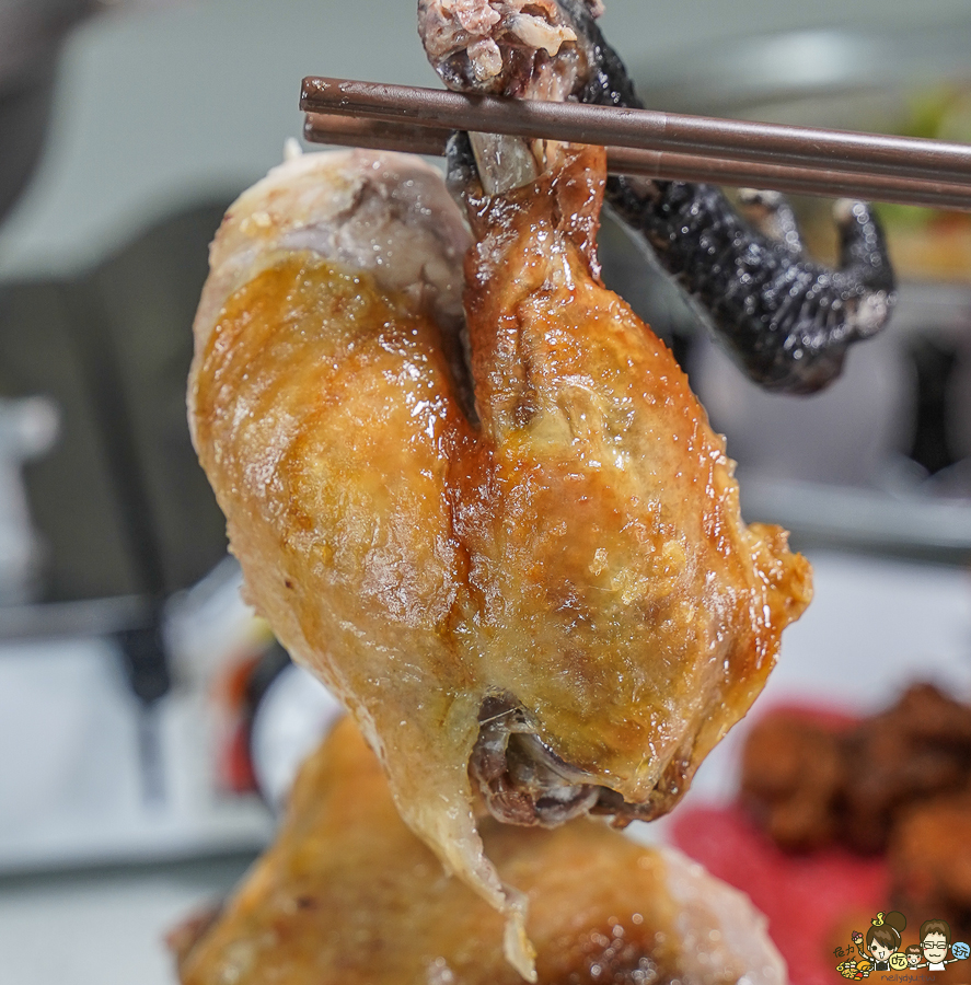 天美土雞城 奇美 十鼓 台南美食 土桶機 豆乳雞 麻油米糕 雞湯 好吃 聚餐 聚會 包廂 包場 團體 好停車 交流道旁 台南必吃