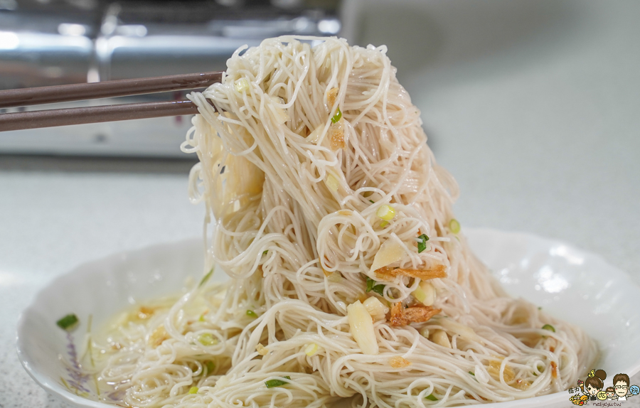 天美土雞城 奇美 十鼓 台南美食 土桶機 豆乳雞 麻油米糕 雞湯 好吃 聚餐 聚會 包廂 包場 團體 好停車 交流道旁 台南必吃