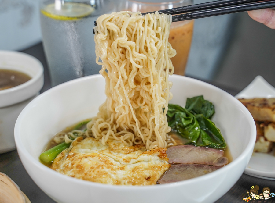 洪發港式茶餐廳 港式飲茶 茶餐廳 平價港點 星級主廚 澳門主廚 蒸籠 港式小點 叉燒 