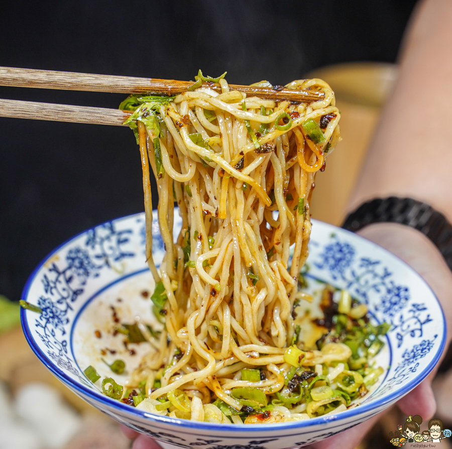 御串燒 旗艦店 高雄串串 火鍋 鍋物 麻辣串串 吃到飽 鍋物吃到飽 火鍋吃到飽 高雄美食 消夜 高雄宵夜