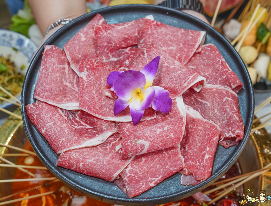 御串燒 旗艦店 高雄串串 火鍋 鍋物 麻辣串串 吃到飽 鍋物吃到飽 火鍋吃到飽 高雄美食 消夜 高雄宵夜