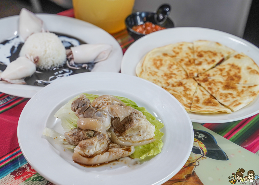 黛麗莎拉丁美洲西班牙餐廳 高雄美食 鹽埕美食 異國 聚餐 包場 約會 慶生 聚會 特色 獨家 拉丁美食 獨家 墨魚飯 烤全雞 烤豬 