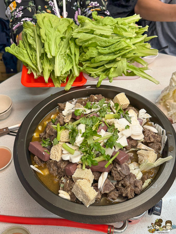 三姊妹排骨爐 排骨爐 排骨火鍋 火鍋 鹽埕美食