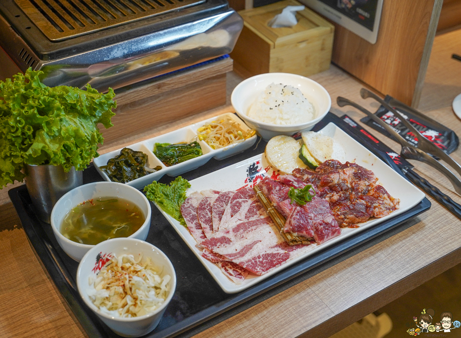 TheOne單人燒肉 獨享 個人燒肉 個人套餐 獨享 獨食 高雄美食 晚餐 消夜