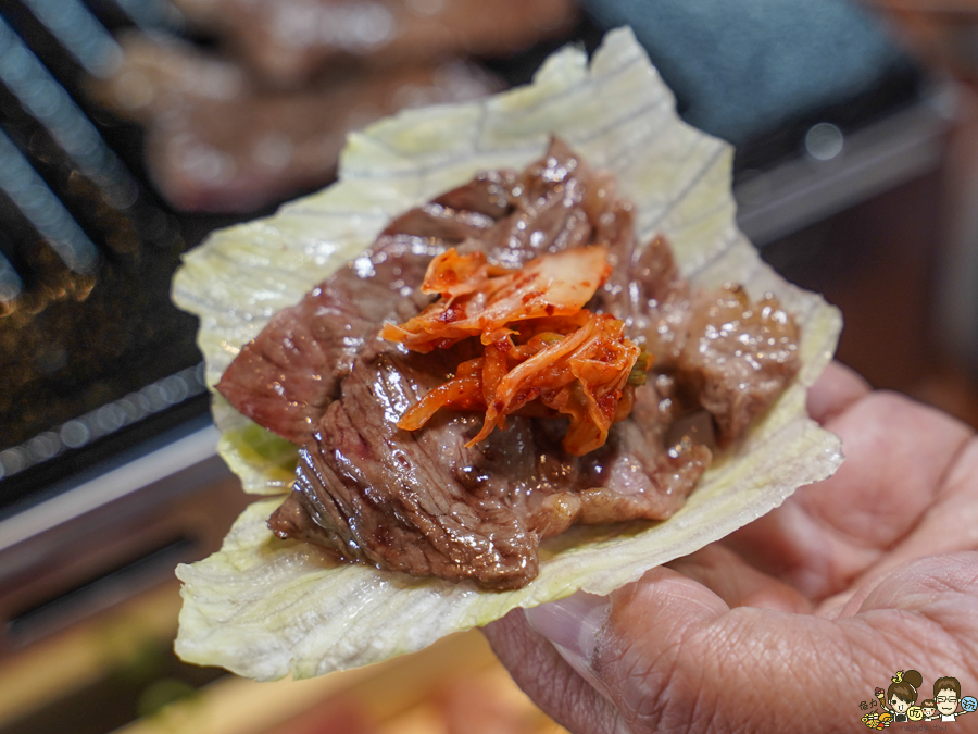 小泉燒肉 個人燒肉 單身 燒肉 宵夜 必吃 一個人吃燒肉 大阪 左營 北高雄 巨蛋商圈