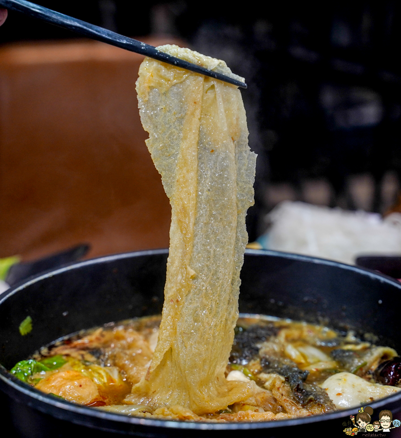 聞雞起爐 鍋物 吃到飽 美味 必吃 港點 港式火鍋 香港火鍋 雞煲 無限暢飲 港點 港式 港點飲品 