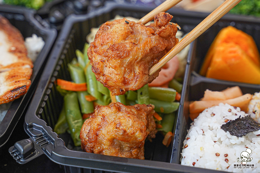 花漾和風 和洋食便當 手作飯糰 團體便當 御飯糰 日本飯糰 手作 家庭 上班族 政府 市府推薦 會議餐盒 日式便當