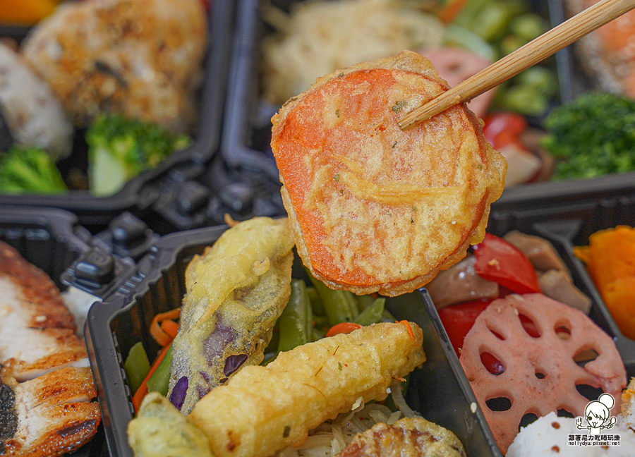 花漾和風 和洋食便當 手作飯糰 團體便當 御飯糰 日本飯糰 手作 家庭 上班族 政府 市府推薦 會議餐盒 日式便當