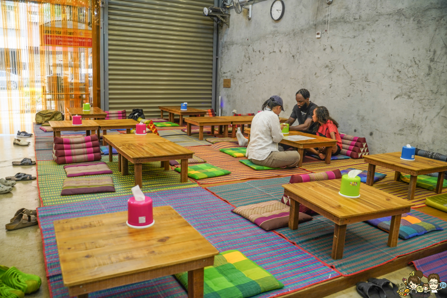 送噹夜市餐廳 泰國美食 涼拌青木瓜 正宗 道地 酸辣 大城老船麵 鹽埕美食