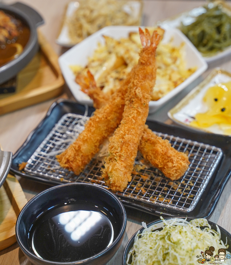 京厚屋 高雄 屏東 豬排 牛排 鐵板 定食 親子 聚餐 平價 自助吧 