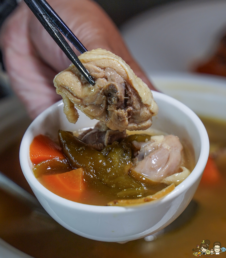 芳師傅私房菜聚餐 聚會 私房 套餐 外帶 河堤社區 高雄聚餐推薦 單點 桌菜