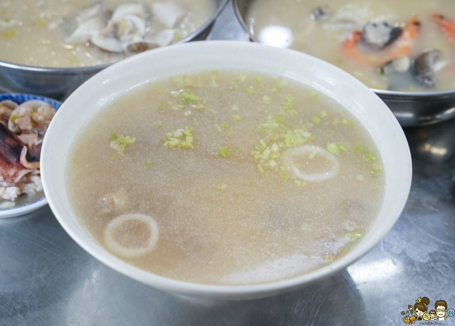 欣漁翁海產粥 高雄美食 熱河美食 高醫美食 必吃 海產粥 飯湯 新鮮 好吃 大份量 阿嬤怕你餓