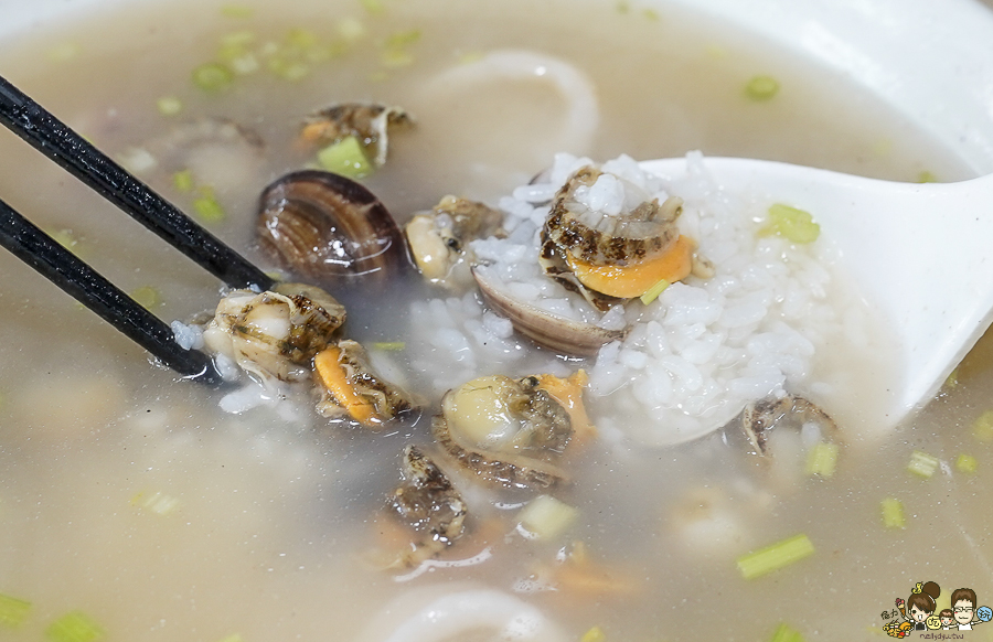 欣漁翁海產粥 高雄美食 熱河美食 高醫美食 必吃 海產粥 飯湯 新鮮 好吃 大份量 阿嬤怕你餓