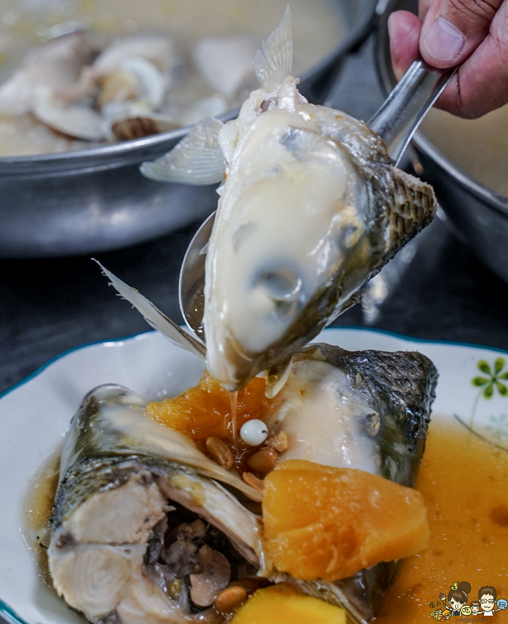 欣漁翁海產粥 高雄美食 熱河美食 高醫美食 必吃 海產粥 飯湯 新鮮 好吃 大份量 阿嬤怕你餓