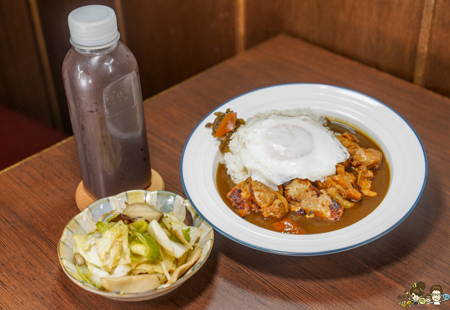 咖哩大丈夫 咖哩 超濃咖哩 咖哩飯 好吃 推薦 隱藏版 苓雅美食 必吃 好吃 苓雅咖哩