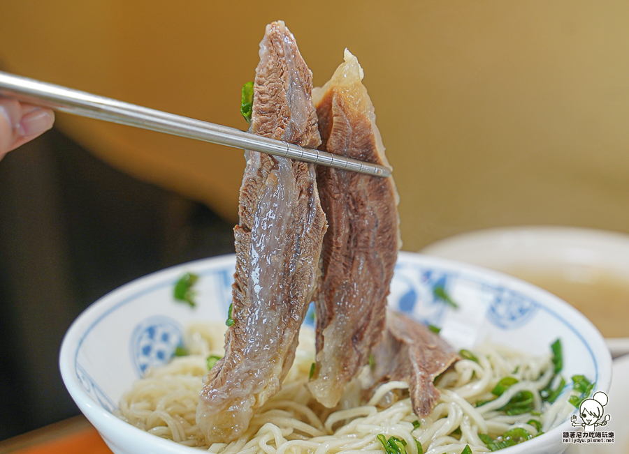 臺灣麵雞飯 牛肉麵 牛肉拌麵 雞飯 台灣雞飯 肉燥飯 免費湯品