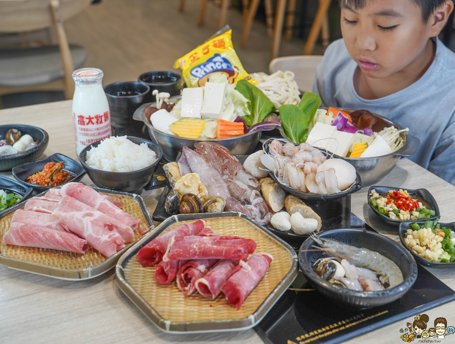 高雄火鍋 高雄鍋物 高雄美食 飄鄉鍋物 高雄美食 高雄火鍋 左營火鍋 鳳山火鍋 楠梓火鍋