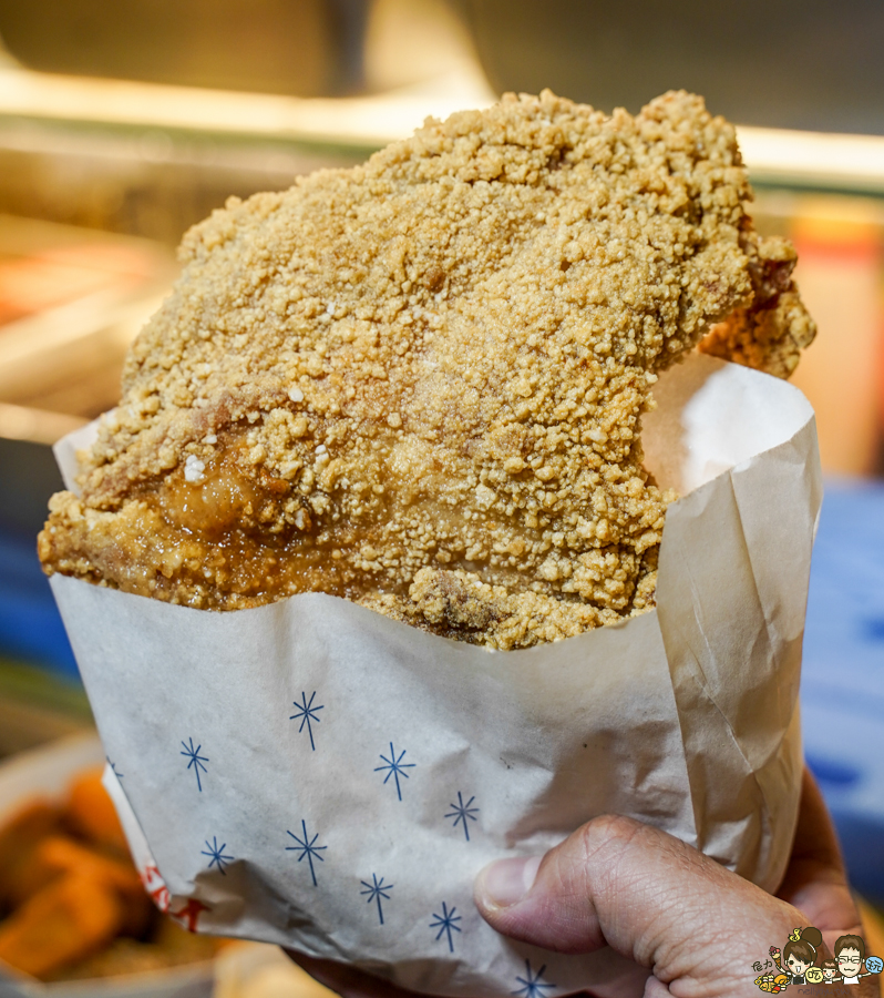 高雄香雞排 鹹酥雞 在地美食 蘋果鹹酥雞 興中夜市 夜市美食 必吃 每天都有 文橫夜市