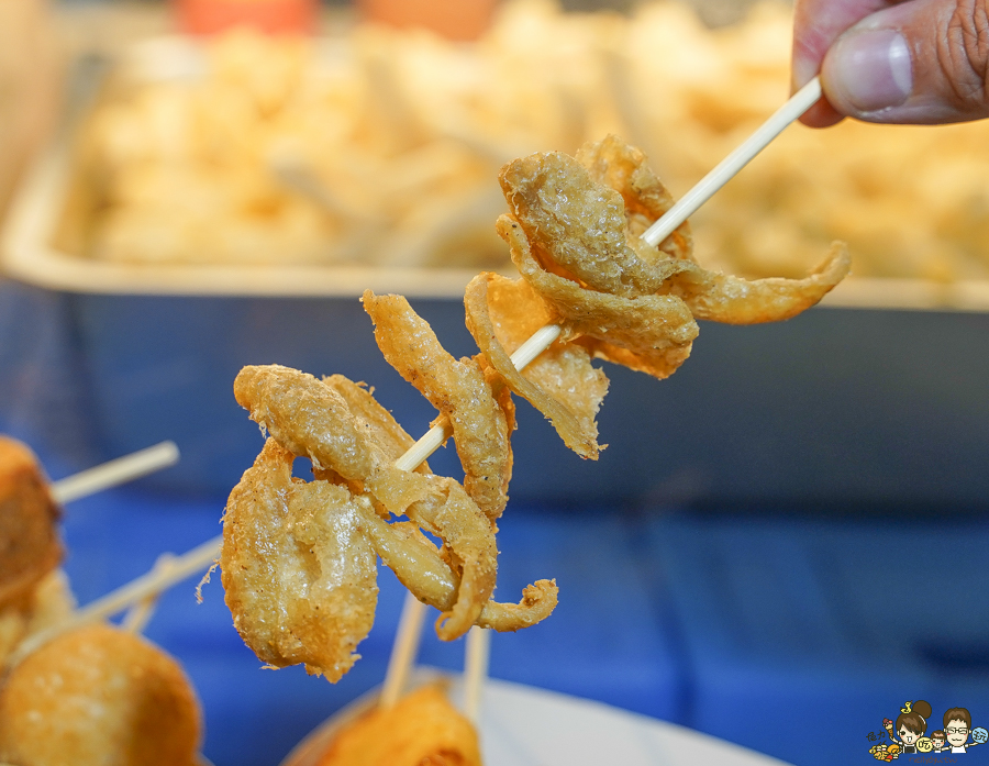 高雄香雞排 鹹酥雞 在地美食 蘋果鹹酥雞 興中夜市 夜市美食 必吃 每天都有 文橫夜市