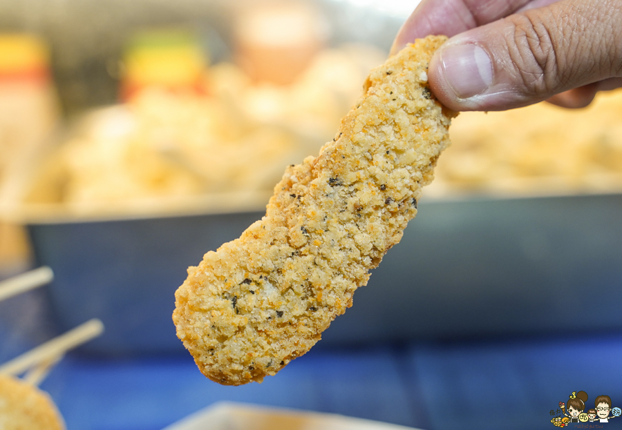 高雄香雞排 鹹酥雞 在地美食 蘋果鹹酥雞 興中夜市 夜市美食 必吃 每天都有 文橫夜市