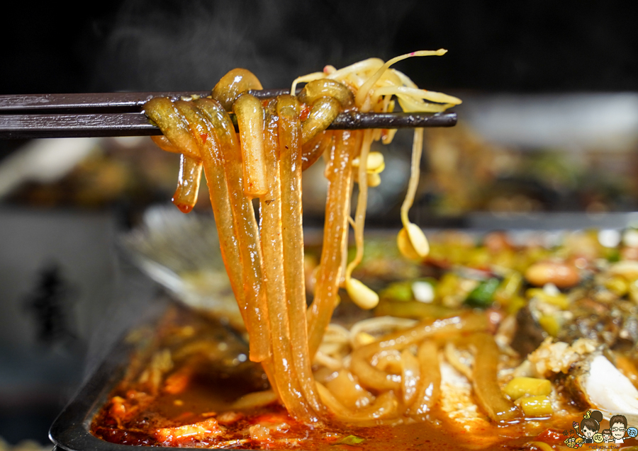 食尚玩家推薦 高雄宵夜 麻辣烤魚 賣烤魚的 招牌 獨門 特色 烤物 聚餐 小酌