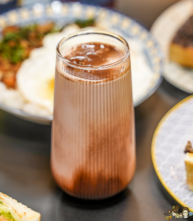 奇奇老闆碳烤三明治 三明治 輕食 鍋燒 麻奶 招牌 巷弄美食 花生醬 吐司 厚片 隱藏版 高雄美食 晚餐宵夜