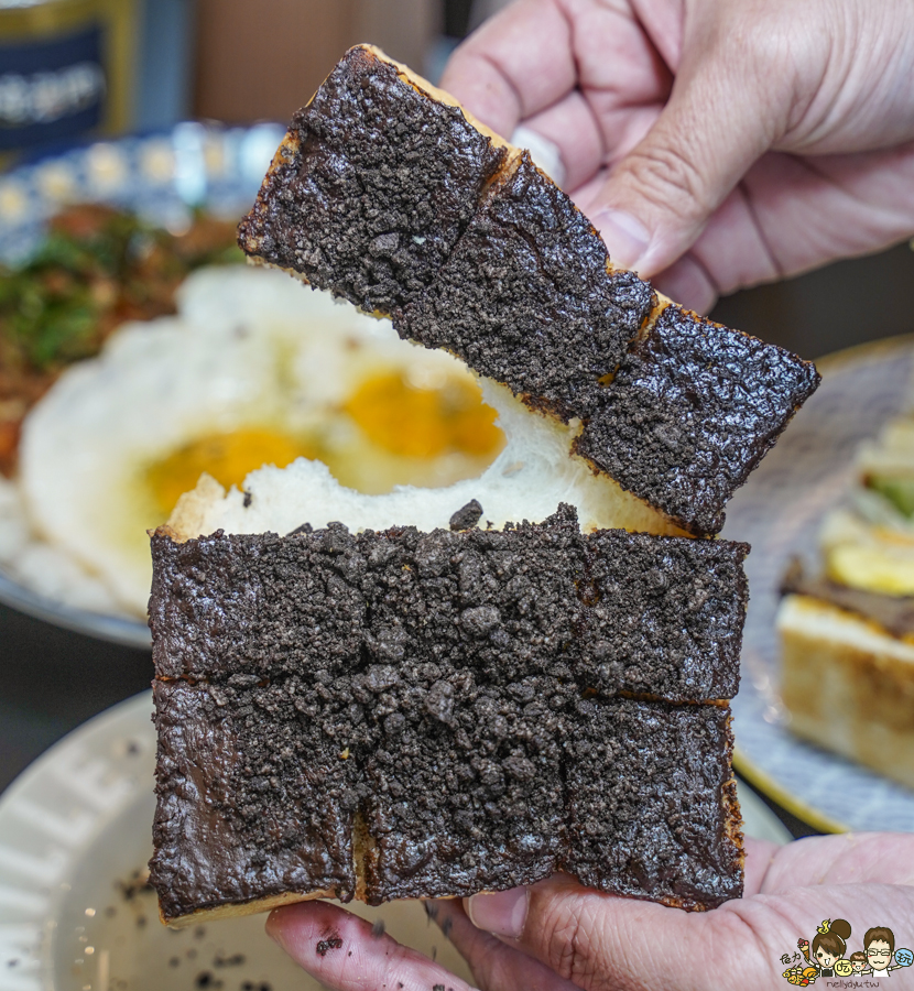 奇奇老闆碳烤三明治 三明治 輕食 鍋燒 麻奶 招牌 巷弄美食 花生醬 吐司 厚片 隱藏版 高雄美食 晚餐宵夜