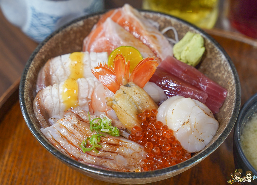 高雄樂壽司 樂壽司 巷弄美食 高雄美食 日料 日本料理 生魚片 丼飯