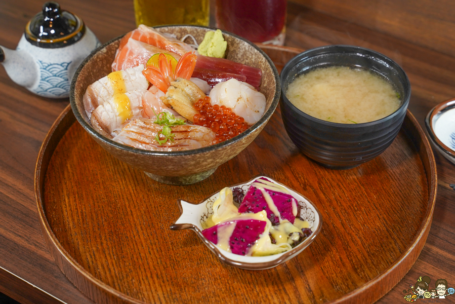 高雄樂壽司 樂壽司 巷弄美食 高雄美食 日料 日本料理 生魚片 丼飯