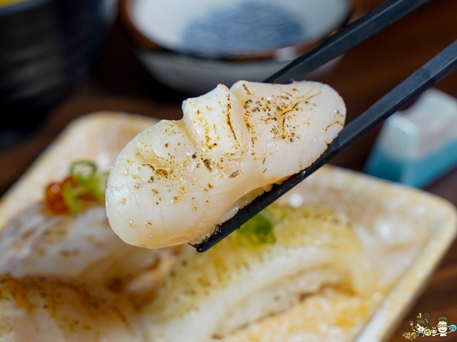 高雄樂壽司 樂壽司 巷弄美食 高雄美食 日料 日本料理 生魚片 丼飯