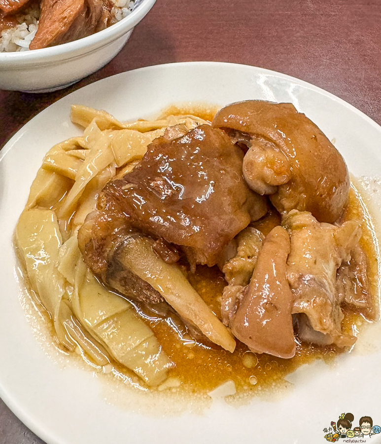 良佳豬腳 高雄米其林指南 美食 在地 三民美食 豬腳 好吃 腿庫 麵食