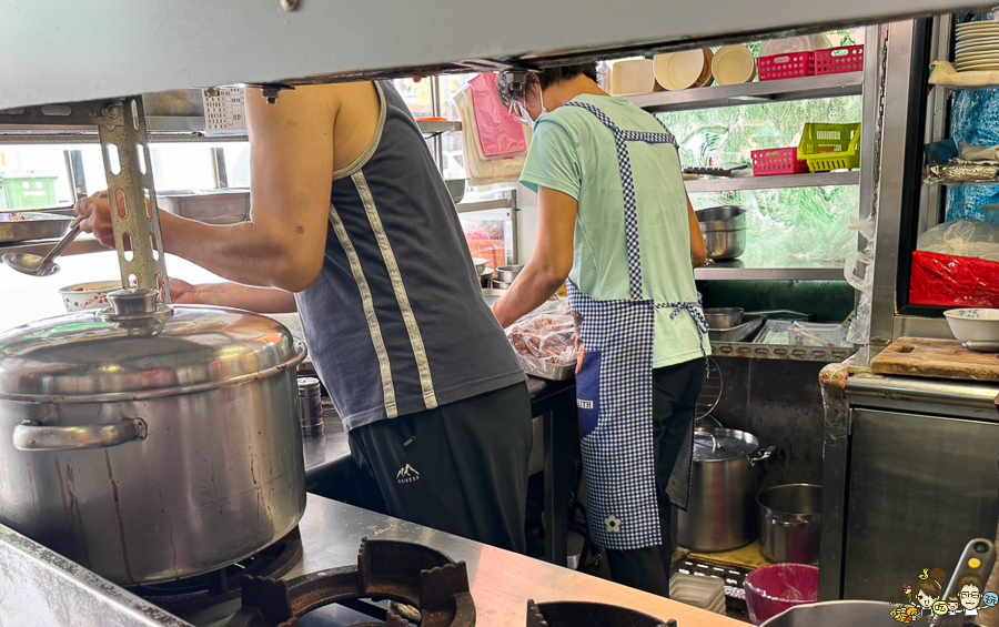 良佳豬腳 高雄米其林指南 美食 在地 三民美食 豬腳 好吃 腿庫 麵食