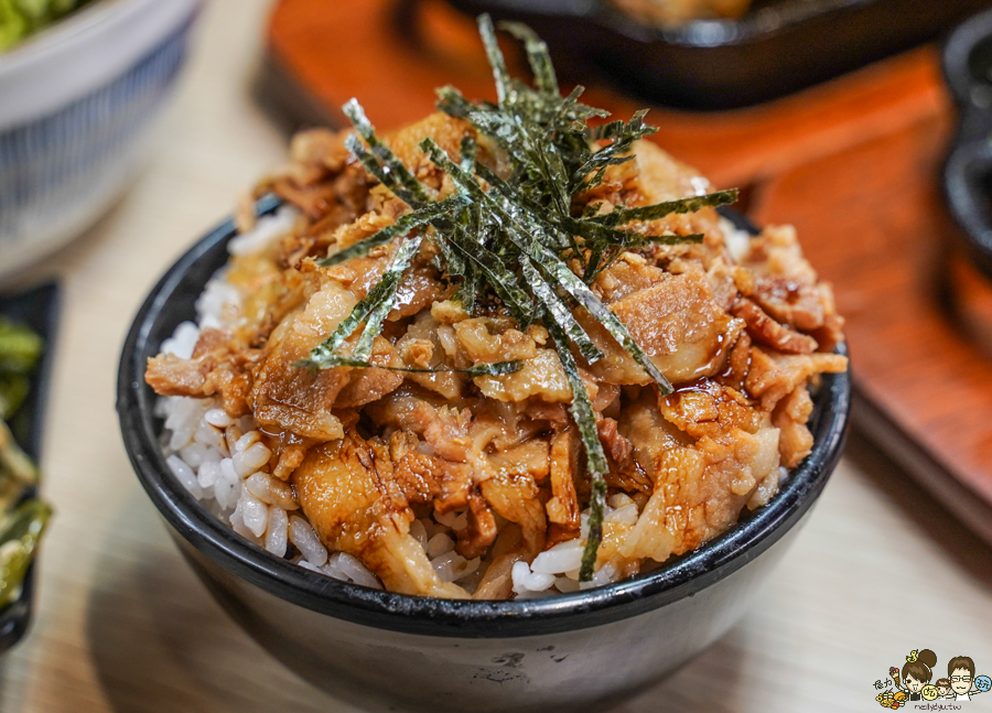 麻一番 烏龍麵·肉豆腐 烏龍麵 豆腐 獨家 獨門 日式 橫濱 中華街 好吃 平價 親民 學生最愛 學生推薦 高醫美食