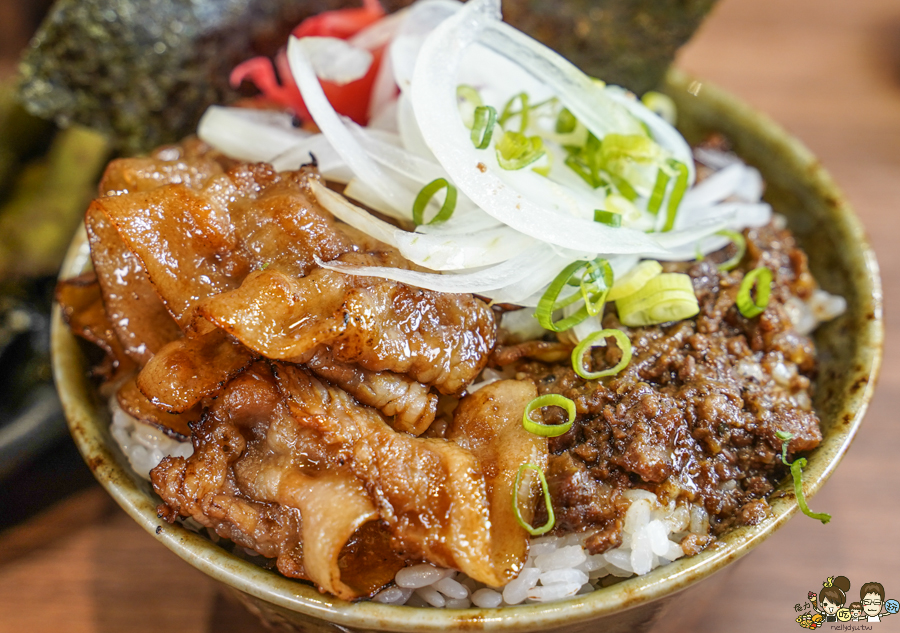 仁武美食 牛丁次郎坊 燒肉 丼飯 拉麵 宵夜 晚餐 聚餐 好停車 