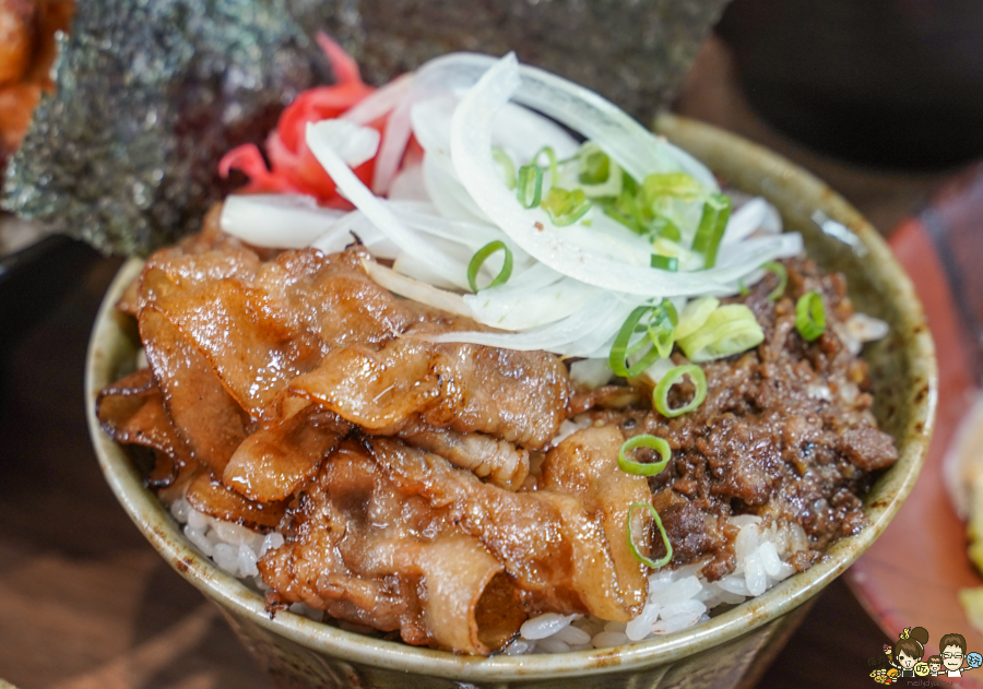 仁武美食 牛丁次郎坊 燒肉 丼飯 拉麵 宵夜 晚餐 聚餐 好停車 