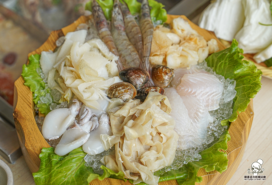 星野肉肉鍋 高雄五甲公園店 鳳山 吃到飽 五甲 聚餐 聚會 公司行號 慶生 尾牙