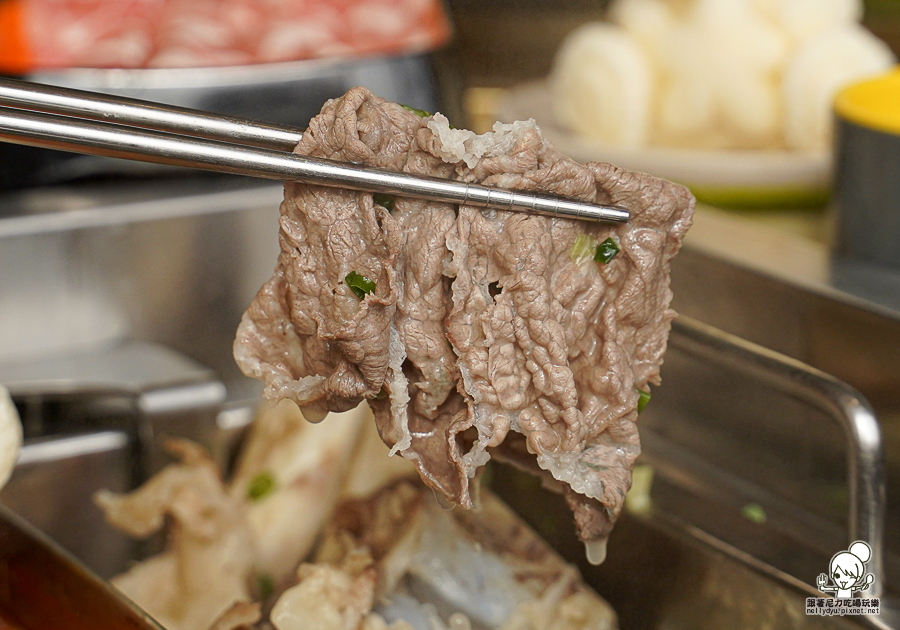 星野肉肉鍋 高雄五甲公園店 鳳山 吃到飽 五甲 聚餐 聚會 公司行號 慶生 尾牙