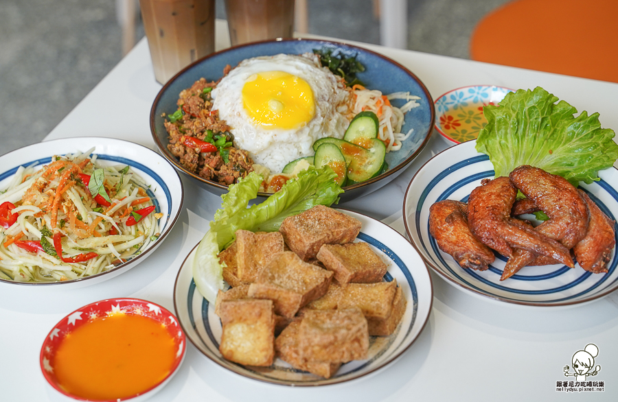 越好吃越南料理 越式 聚餐 開胃 嘉義美食 太保 好停車 超開胃 火鍋 鍋物 推推鍋 帽子鍋