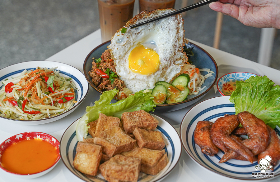 越好吃越南料理 越式 聚餐 開胃 嘉義美食 太保 好停車 超開胃 火鍋 鍋物 推推鍋 帽子鍋